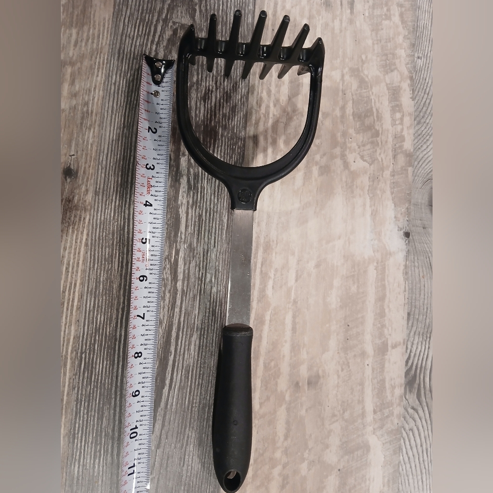 Potato Veggie Masher Black Nylon Retro Kitchen Utensils Made In USA